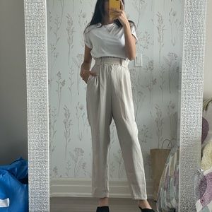 Beige Zara high waisted pants in XS